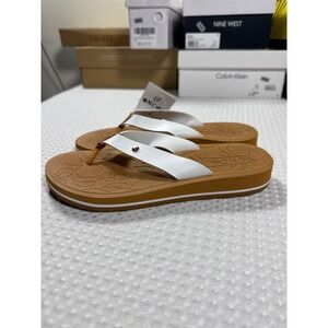 ONCAI Flip Flops Womens 6.5 Platform Wedge White Tan Beach Sandals NWT